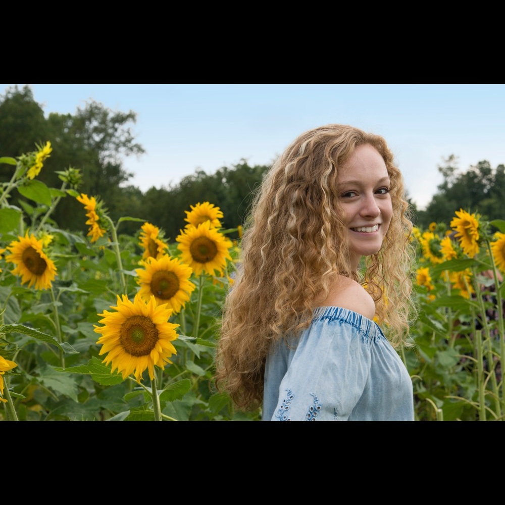 Meet your Posher, Lizzie